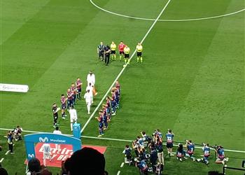 فيديو لتحية أبطال الليجا ممر شرفي من ليفانتي للاعبي ريال مدريد