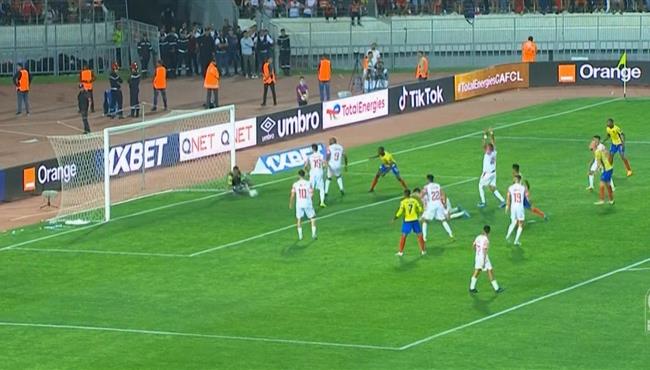 انقاذ رائع من التكناوتي يحرم بترو اتليتيكو من هدف ثاني