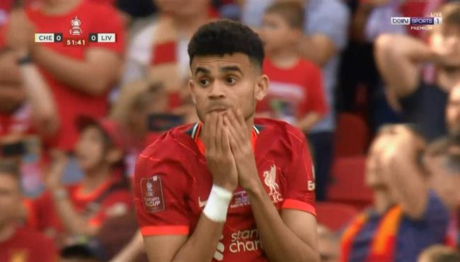 فرصة خطيرة من دياز علي مرمي تشيلسي في نهائي كأس الاتحاد الانجليزي
