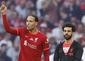 تقارير تفاؤل في ليفربول بشأن إصابتي محمد صلاح وفان دايك