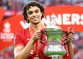 أرنولد عن حلم الرباعية رأينا أشياء غريبة تحدث وعلينا الاستفادة من فشل مانشستر سيتي