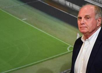 أسطورتا بايرن ميونخ ينتقدان ليفاندوفسكي ي فكر في الأموال ولا أحد نال التقدير مثله