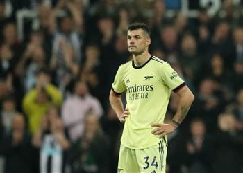 تشاكا غاضب ا بعد الهزيمة أمام نيوكاسل لا نستحق التواجد في الملعب أو التأهل الأوروبي