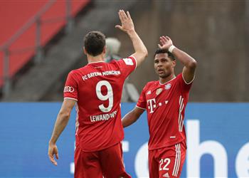 بينهم لاعب ليفربول بايرن ميونخ يحدد 4 مهاجمين لخلافة ليفاندوفسكي وجنابري