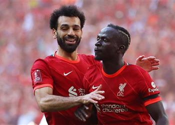 مهاجم إنجلترا السابق رحيل محمد صلاح سيفيد ليفربول أكثر وماني يريد البقاء