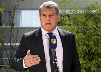 لابورتا يعلق على مصير ديمبلي ودي يونج ومفاوضات برشلونة مع ليفاندوفسكي