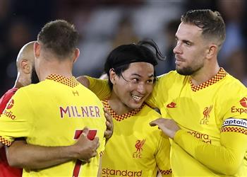 هندرسون أ فضل مشاهدة قنوات الأطفال على مباريات مانشستر سيتي وننتظر هدية أستون فيلا