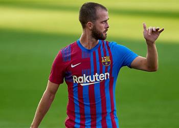 تقارير ناد إيطالي مهتم بضم بيانيتش من برشلونة في الصيف