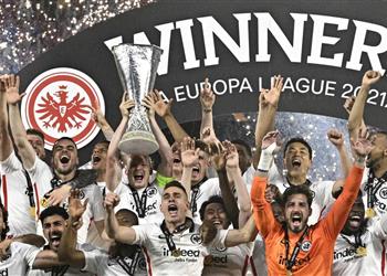 آينتراخت فرانفكورت يشارك في دوري أبطال أوروبا لأول مرة منذ 62 عام ا