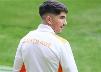 بعد بيان فالنسيا ماركا توضح حقيقة تواصل برشلونة مع كارلوس سولر