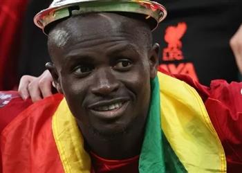 تقارير باريس سان جيرمان سبب تأجيل تجديد عقد ماني مع ليفربول