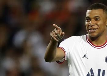 الكشف عن نص رسالة مبابي لـ بيريز لإبلاغه بالقرار النهائي