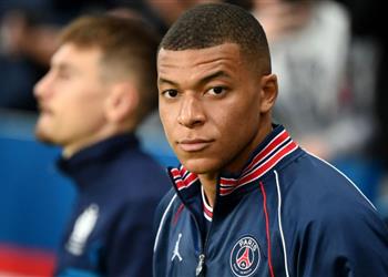 مبابي يعلق على التجديد مع باريس سان جيرمان