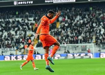 فيديو تريزيجيه يقود باشاك شهير للفوز بثلاثية على بطل الدوري التركي