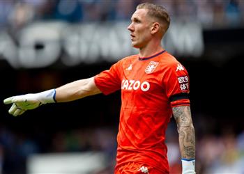 جيرارد جماهير مانشستر سيتي اعتدت على حارس أستون فيلا بعد فوزهم