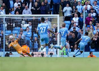 ستيرلينج بعد ريمونتادا مانشستر سيتي والفوز بالدوري الإنجليزي هذه طريقة سير الكون