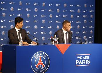 الخليفي رد ا على الليجا الطموح وليس المال وراء استمرار مبابي في باريس سان جيرمان