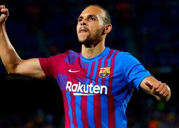 برايثوايت يوضح موقفه من الرحيل عن برشلونة