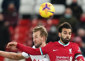 تقارير وسط غموض مستقبل محمد صلاح وماني ليفربول يبدأ محادثات مع هاري كين