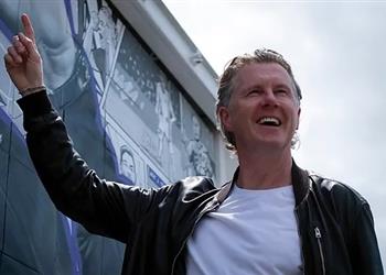 ماكمانامان ينصح محمد صلاح بشأن مستقبله مع ليفربول