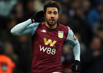 تقارير ناد تركي يتحرك لضم تريزيجيه من أستون فيلا