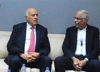 صور وزير الرياضة الفلسطيني يزور اتحاد الكرة