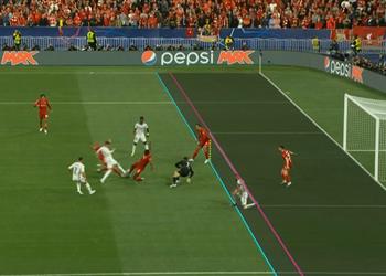 فيديو الفار يلغي هدف بنزيما أمام ليفربول في نهائي دوري أبطال أوروبا