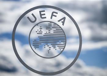 قنابل غاز وتذاكر مزيفة يويفا ي علن في بيان رسمي أسباب تأخر انطلاق نهائي دوري أبطال أوروبا