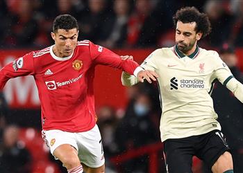 باتريس إيفرا يهاجم منتقدي رونالدو ويؤكد محمد صلاح سيكافح في مانشستر يونايتد