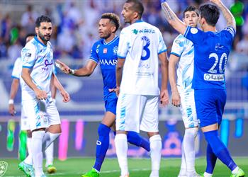 فيديو الدوري السعودي يشتعل الهلال يهزم أبها ويتقاسم الصدارة مع اتحاد جدة