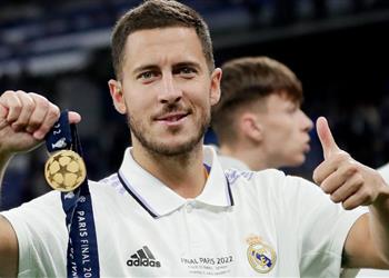 هازارد يفاجئ جماهير ريال مدريد برسالته في احتفالات التتويج بدوري أبطال أوروبا