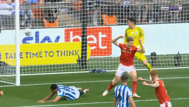 هدف فوز نوتينجهام فورست علي هدرسفيلد 1 0 تصفيات الصعود للدوري الانجليزي