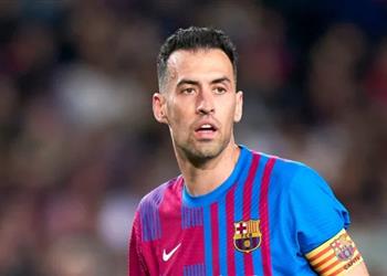 برشلونة ي حدد بديل بوسكيتس من الدوري الإنجليزي