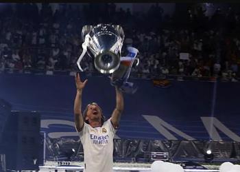 مودريتش يعلن موقفه من البقاء في ريال مدريد بعد التتويج بدوري أبطال أوروبا