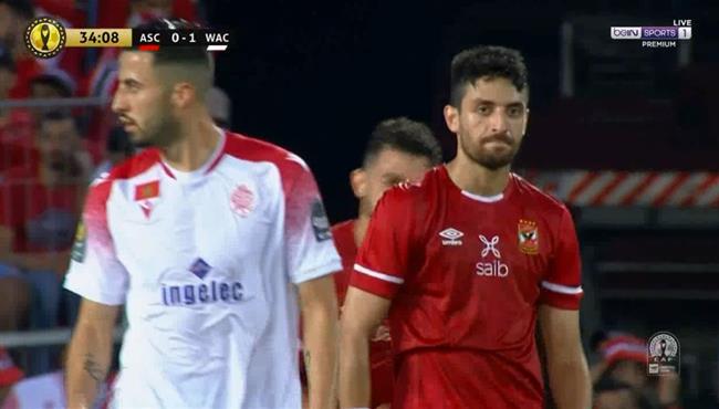 طاهر محمد طاهر يهدر فرصه هدف امام الوداد في نهائي دوري ابطال افريقيا