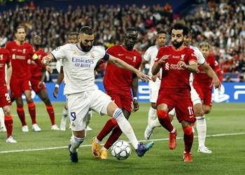 ليس بنزيما فابريجاس يختار اللاعب الأحق بـ الكرة الذهبية 2022