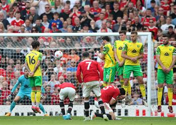 فيديو صاروخية رونالدو أمام نورويتش هدف شهر أبريل في مانشستر يونايتد