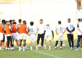 الإسماعيلي يفرض غرامة مالية على لاعبه قبل مواجهة المصري