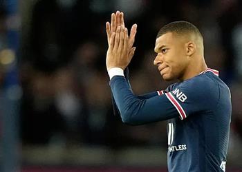 والدة مبابي خياره الأول لا يزال ريال مدريد