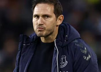 بعد تصريحاته ضد محمد صلاح والتحكيم لامبارد يرد على اتهام الاتحاد الإنجليزي بسوء السلوك