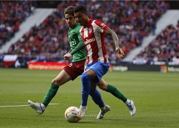 لجنة الاستئناف ترفع الإيقاف عن لاعب أتلتيكو مدريد قبل مواجهة ريال مدريد