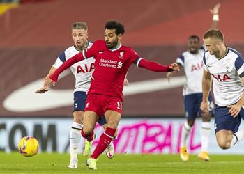 تعرف على معلق مباراة ليفربول وتوتنهام اليوم في الدوري الإنجليزي