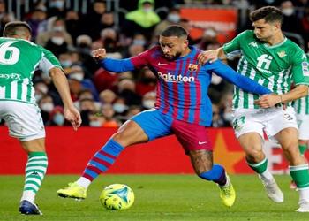 موعد والقناة الناقلة ومعلق مباراة برشلونة اليوم ضد ريال بيتيس في الدوري الإسباني