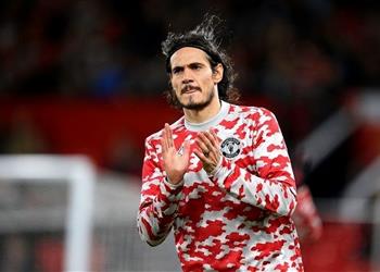 وكيل كافاني يلمح إلى مستقبله مع قرب رحيله عن مانشستر يونايتد