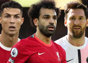 مدرب إيرلندا السابق محمد صلاح وضع نفسه في مرتبة رونالدو وميسي