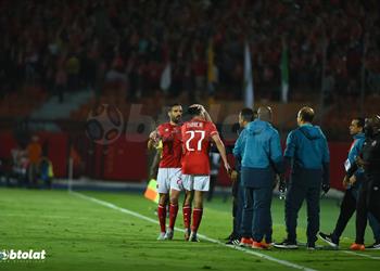 فيديو محمد شريف يسجل هدف الأهلي الثالث أمام وفاق سطيف