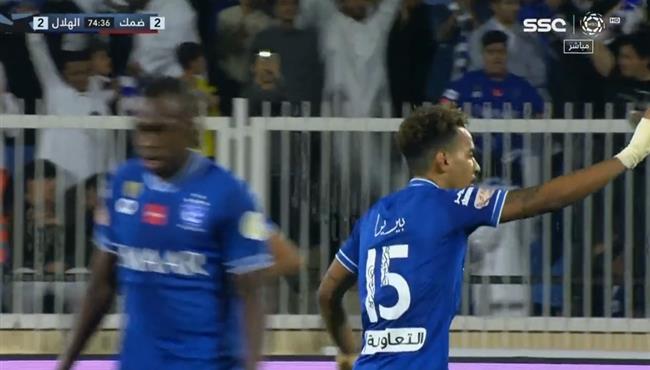 هدف الهلال الثاني في مرمي ضمك 2 2 بيريرا