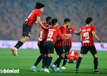 بعد اهتمام الأهلي والزمالك شوبير يحسم موقف أحمد عاطف ورفعت من الرحيل عن فيوتشر