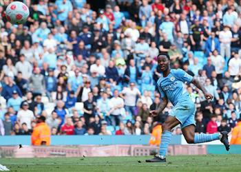 ستيرلينج يعلق على خماسية مانشستر سيتي أمام نيوكاسل