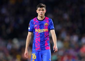سبورت بيدري قد يرتدي رقم إنييستا مع برشلونة الموسم المقبل